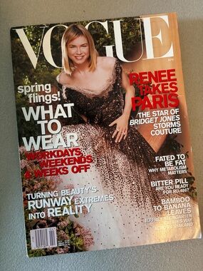 Vogue Magazine featuring Renee Zellweger April 2001